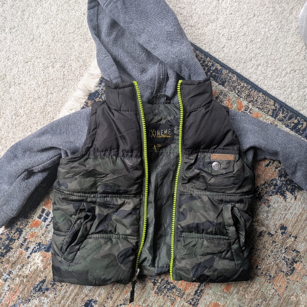 Camouflage Puffer Vest with Gray Hoodie
